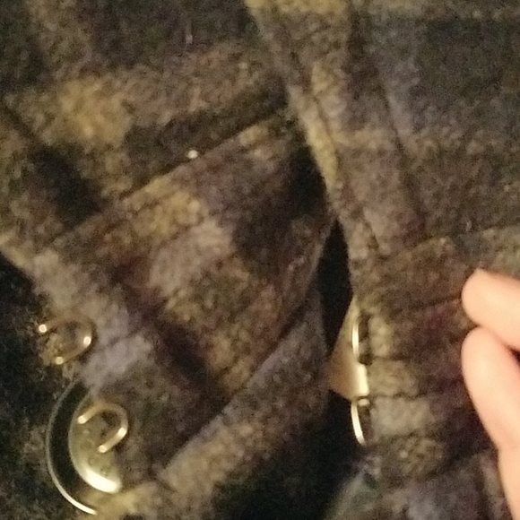 Coat - Picture 3 of 5